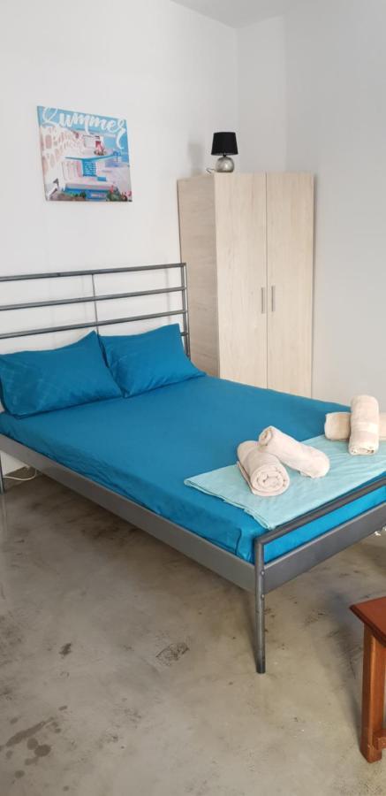Leiva Room Περίσσα Εξωτερικό φωτογραφία