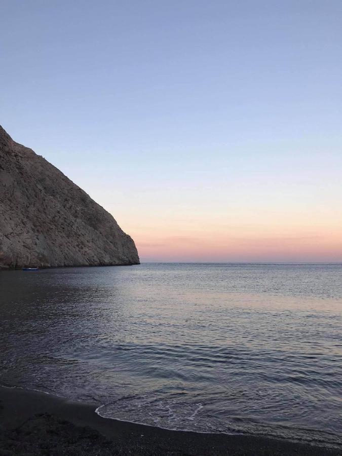 Leiva Room Περίσσα Εξωτερικό φωτογραφία